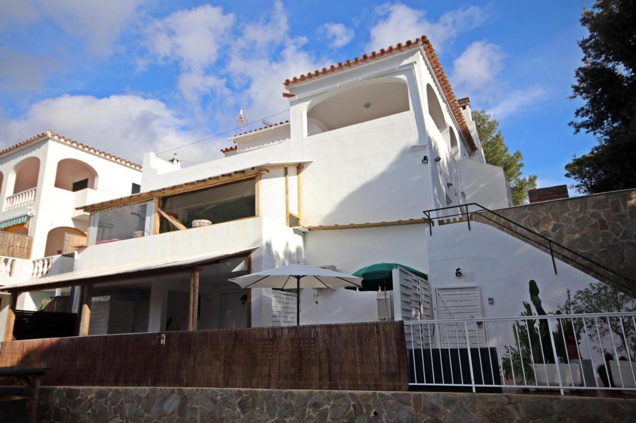 Wunderschoenes Kleines Apartment Fuer 2 Personen Mit Idylischen Blick Ins Gruene Cala Galdana  Kültér fotó