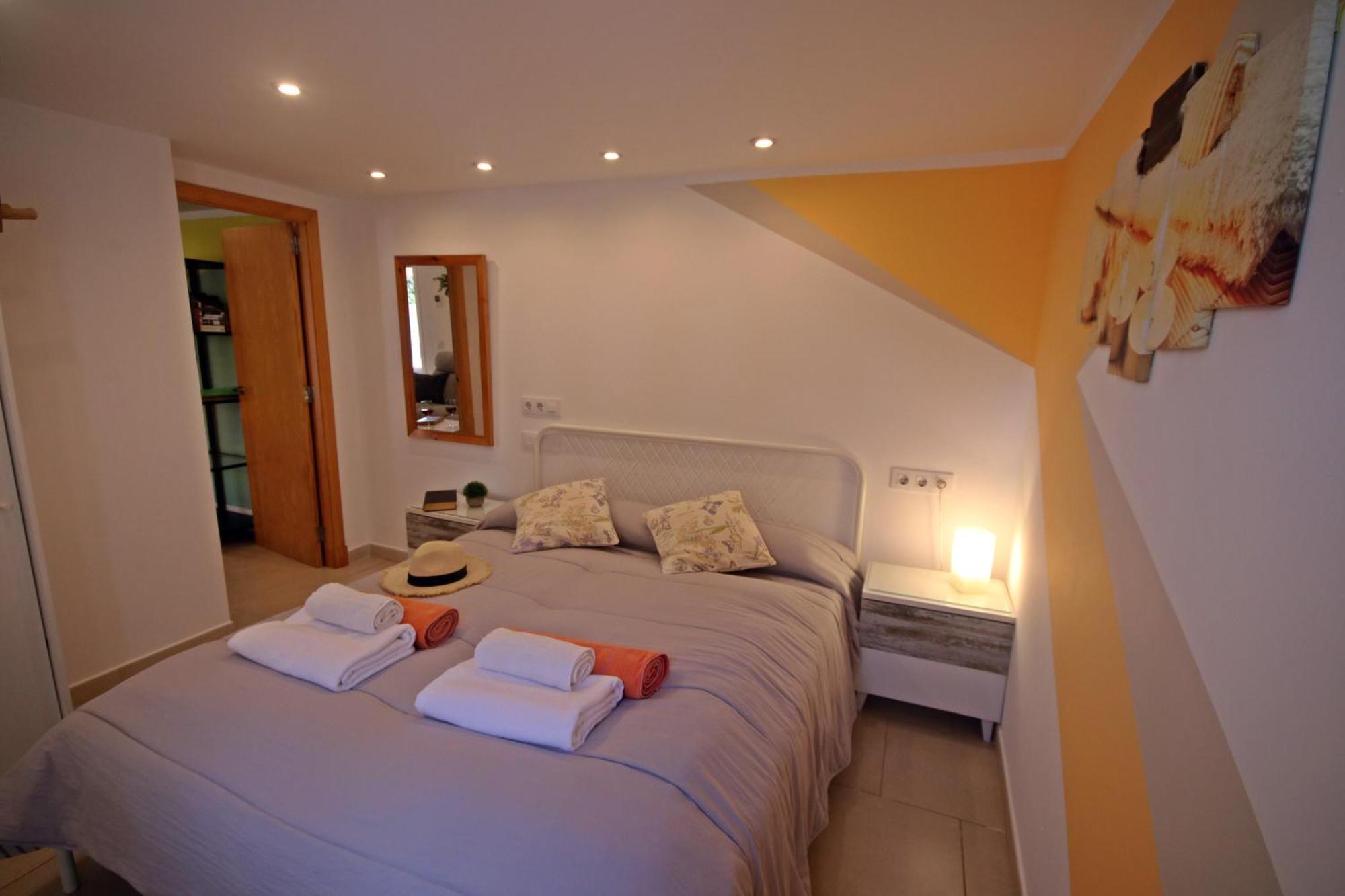 Wunderschoenes Kleines Apartment Fuer 2 Personen Mit Idylischen Blick Ins Gruene Cala Galdana  Kültér fotó