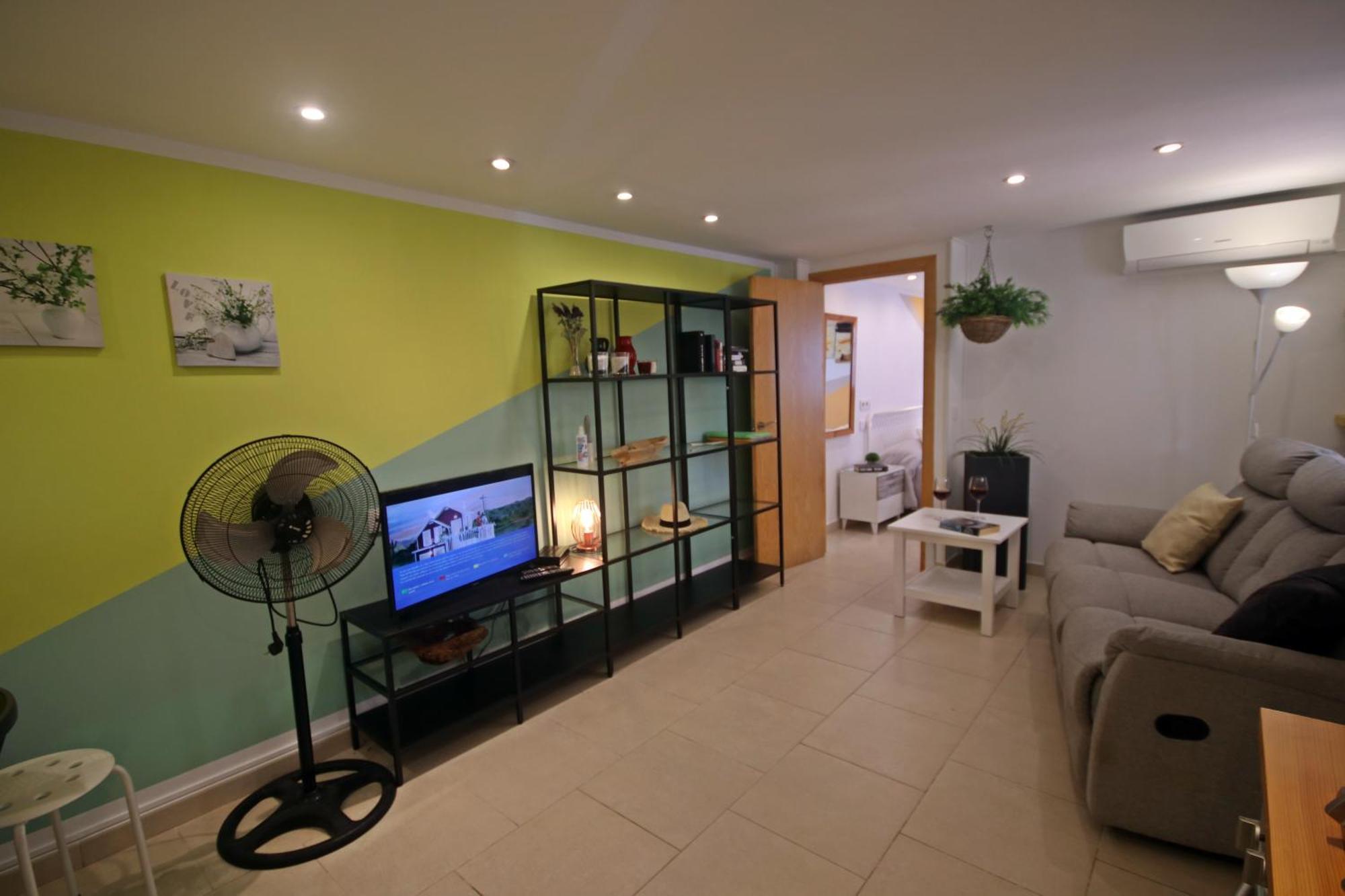 Wunderschoenes Kleines Apartment Fuer 2 Personen Mit Idylischen Blick Ins Gruene Cala Galdana  Kültér fotó