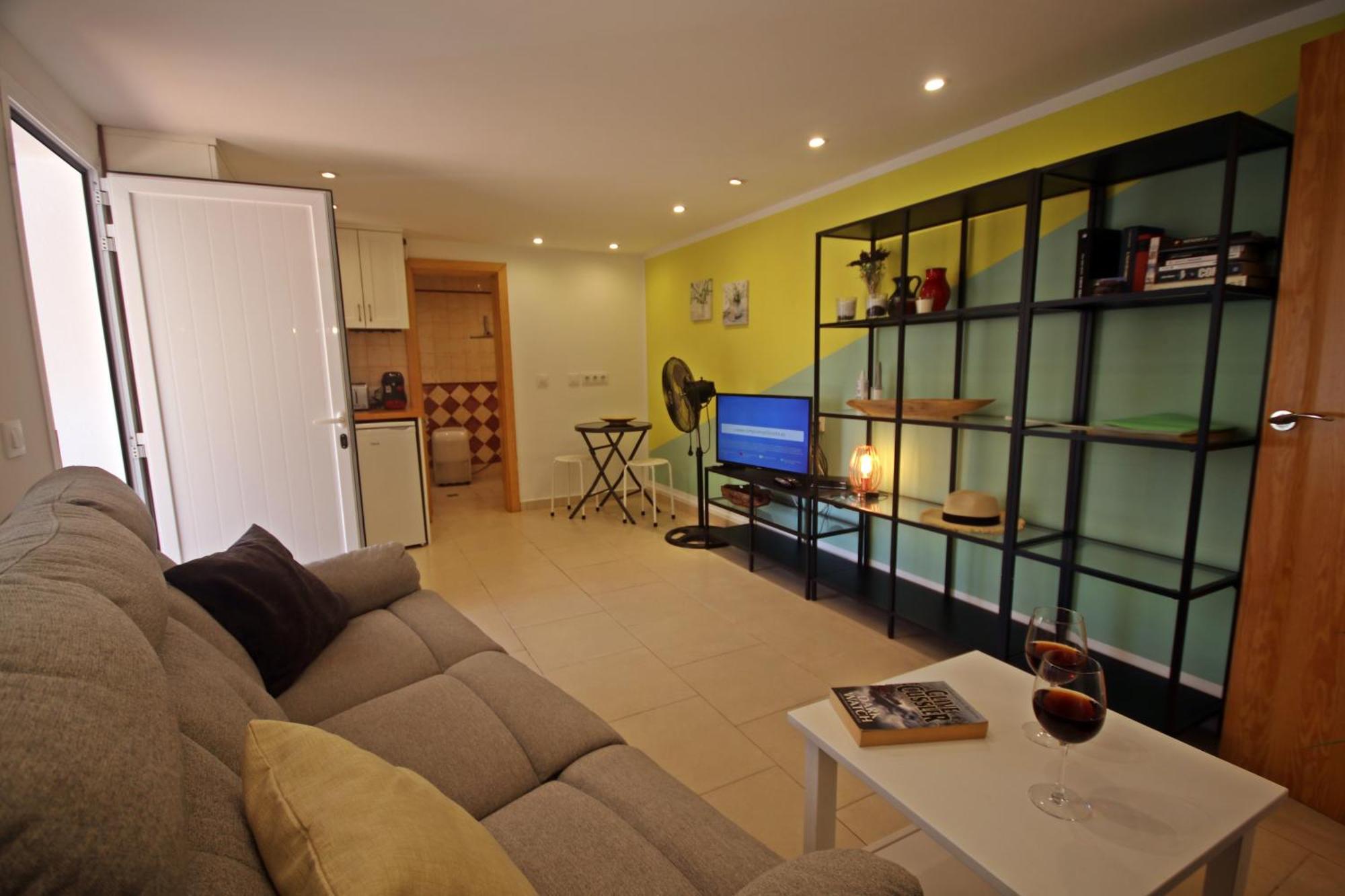 Wunderschoenes Kleines Apartment Fuer 2 Personen Mit Idylischen Blick Ins Gruene Cala Galdana  Kültér fotó