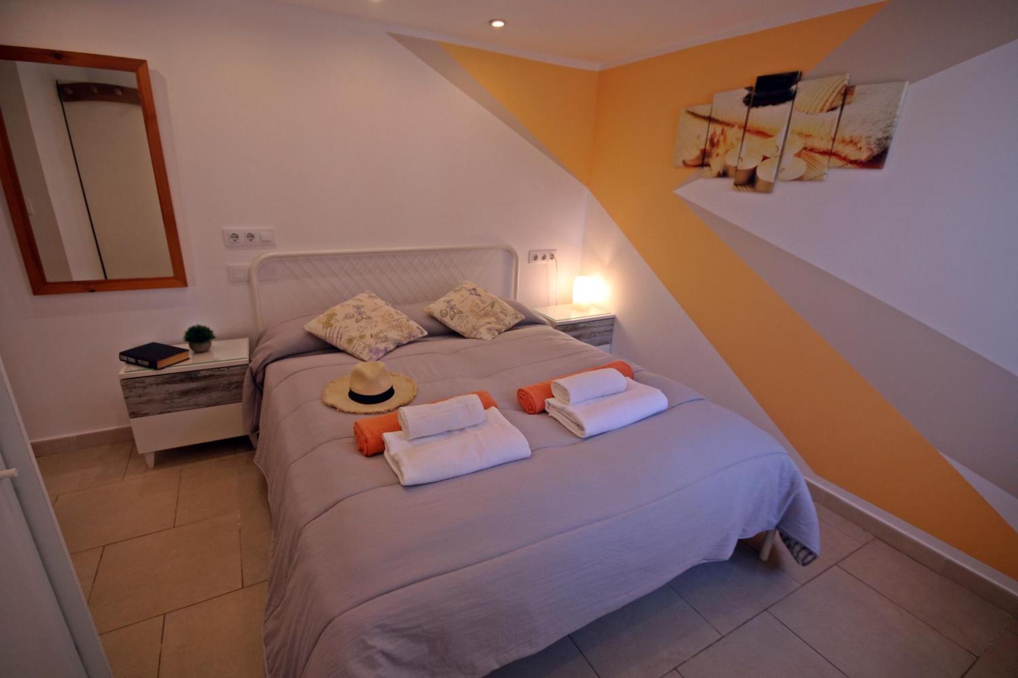 Wunderschoenes Kleines Apartment Fuer 2 Personen Mit Idylischen Blick Ins Gruene Cala Galdana  Kültér fotó